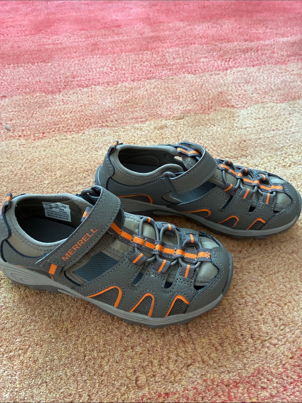 Merrell Kids Grey and Orange  Sandal, boy size 1, new